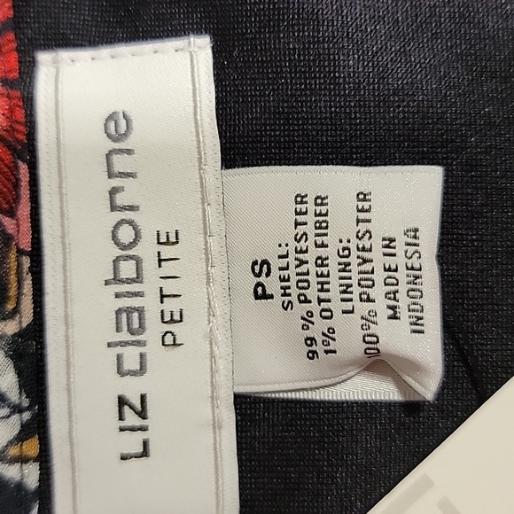 Liz Claiborne Size PS Navy Floral Blouse, Tie Waist, Faux Wrap, V Neck, NEW - Picture 10 of 13